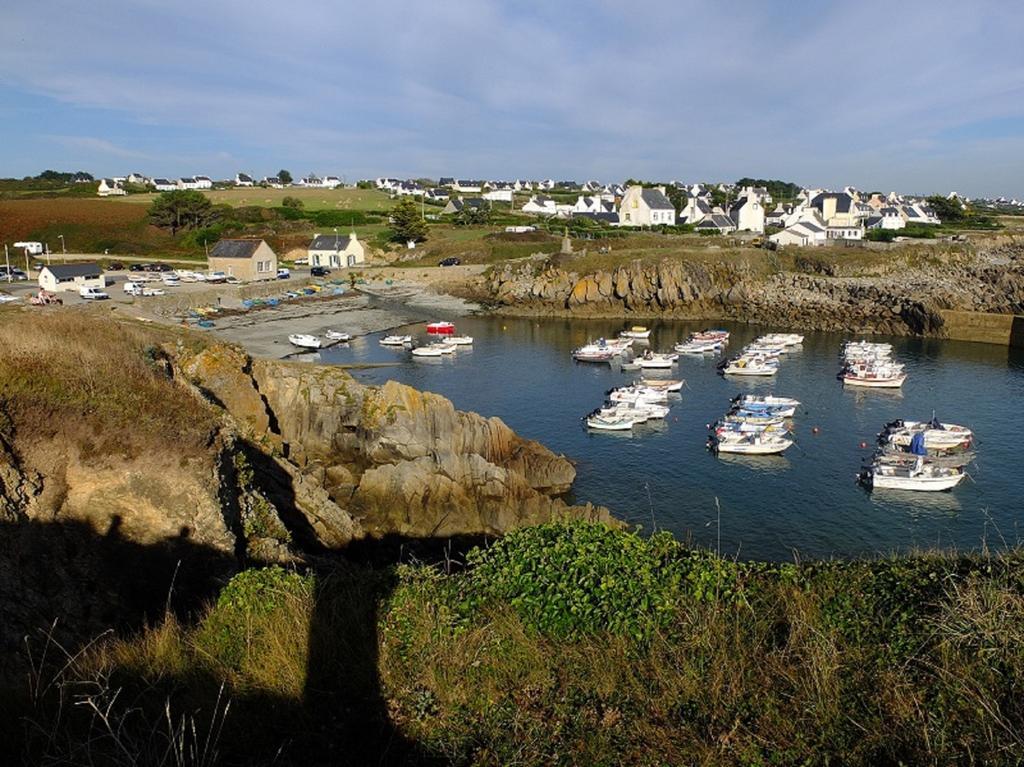 Mahalon Au Calme A 10Mn Des Baies De Douarnenez Et Audierne Avec Cuisine A Disposition المظهر الخارجي الصورة